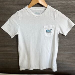 Vineyard Vines boys tee size S (8-10)